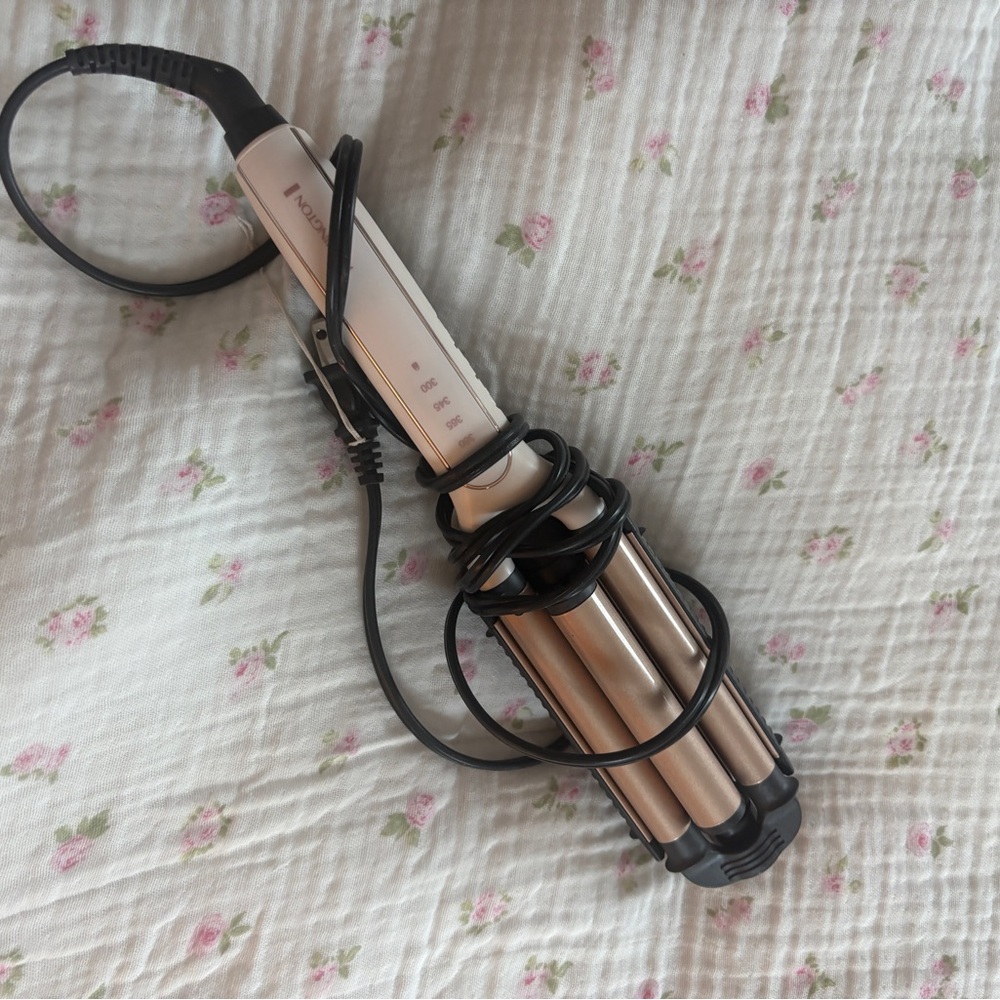 Remington Rose Gold Hair Waver